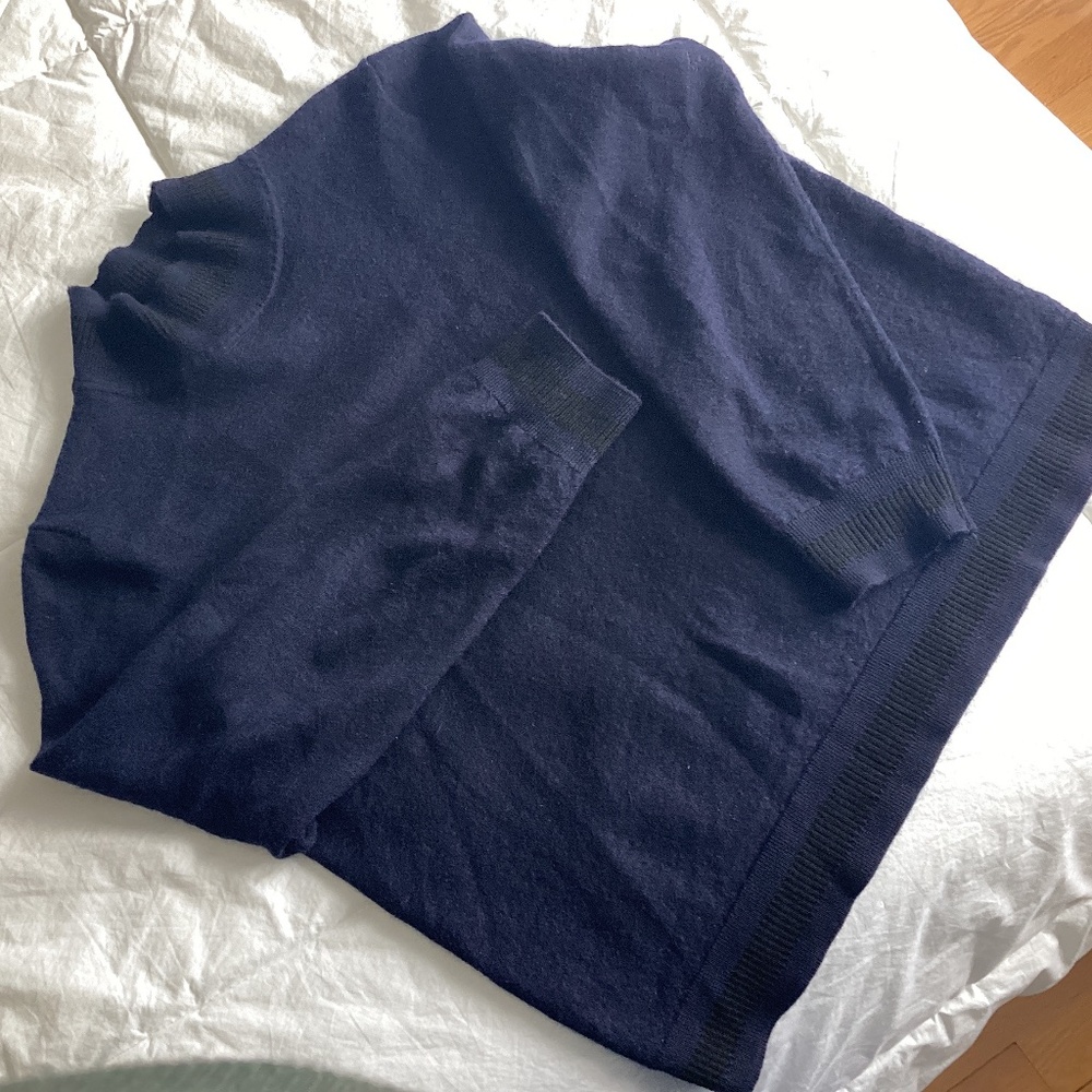 COS PURE WOOL BOXY FIT,  MOCK NECK IN NAVY BLUE WITH BLACK TRIM SIZE LARGE